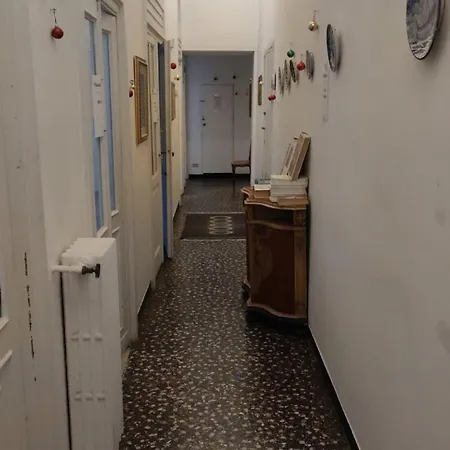 Hostello Genovese *