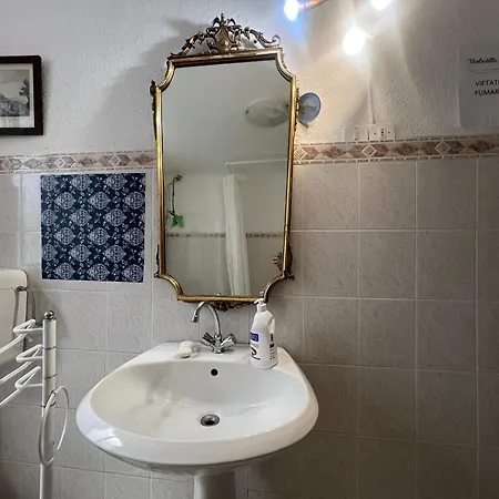 Vandrarhem Hostello Genovese *