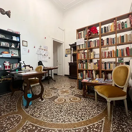 Hostello Genovese * Genua