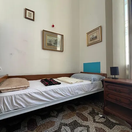 Hostello Genovese