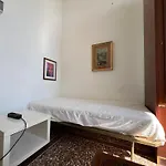 Hostello Genovese ג'נובה