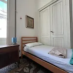 Hostello Genovese אכסניה ג'נובה